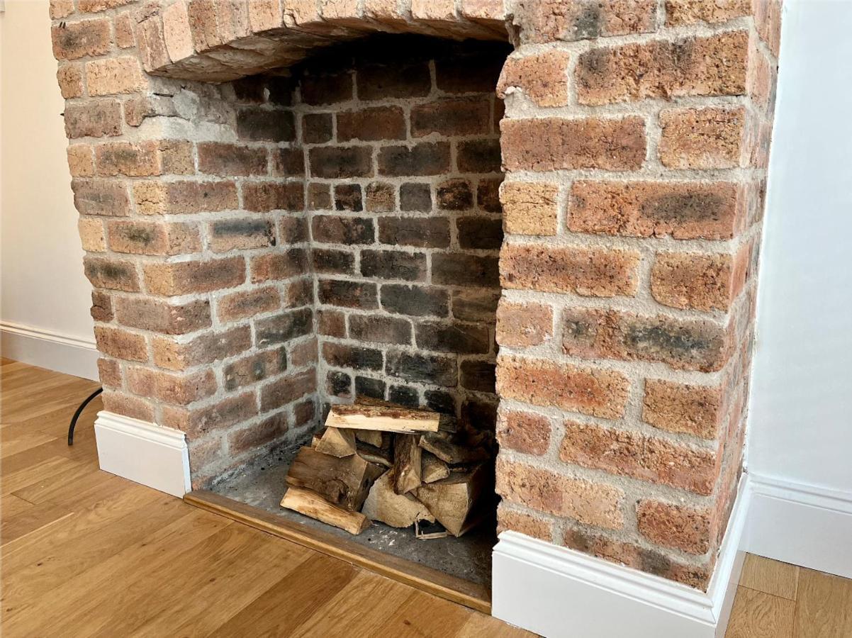 Rabbies School House, 2 Bed Apartment Ayr Town Centre 外观 照片